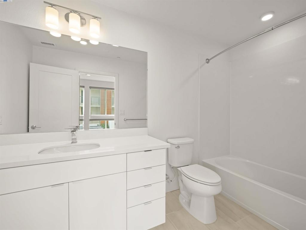 CENTRAL FREMONT - Residential