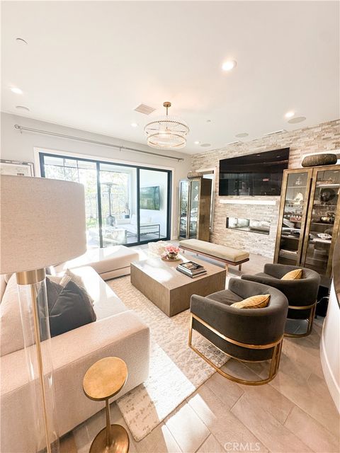 Tiny photo for 12039 Estrella Place, Porter Ranch, CA 91326 (MLS # SB25191157)