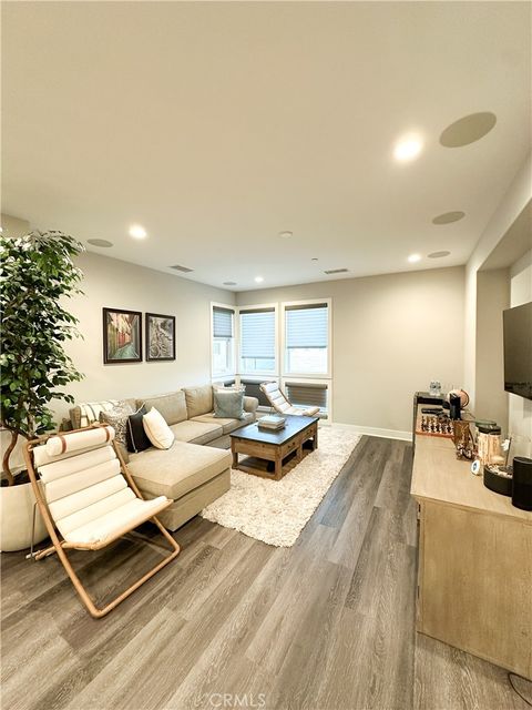 Tiny photo for 12039 Estrella Place, Porter Ranch, CA 91326 (MLS # SB25191157)