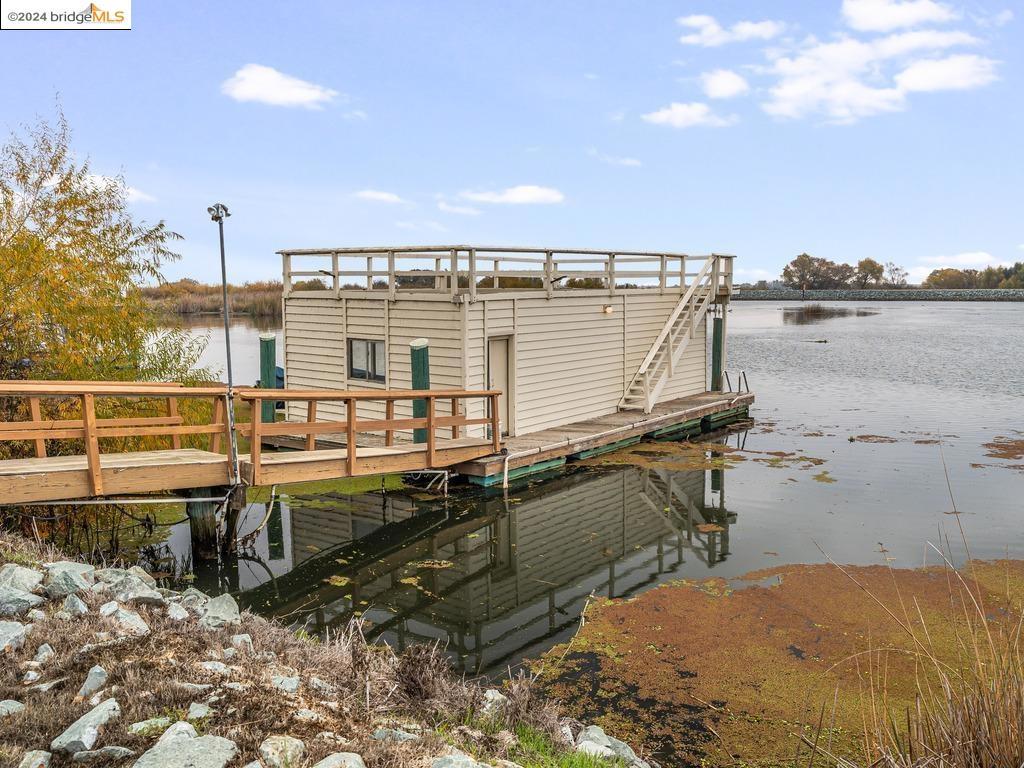 BETHEL ISLAND - Residential