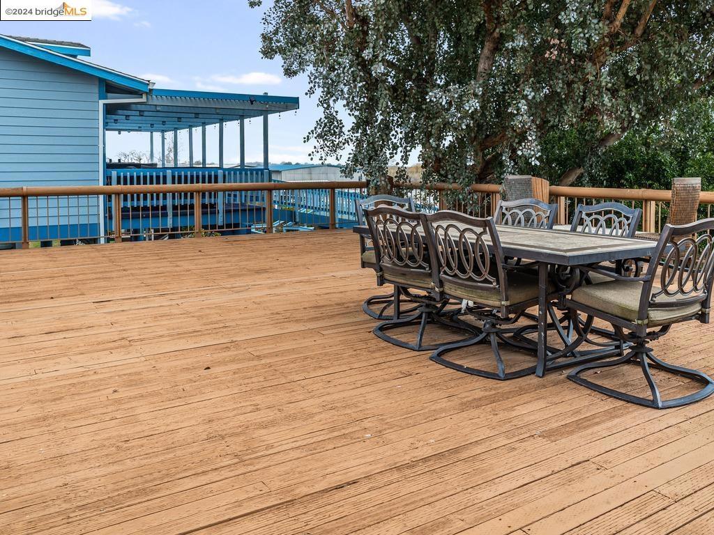 BETHEL ISLAND - Residential