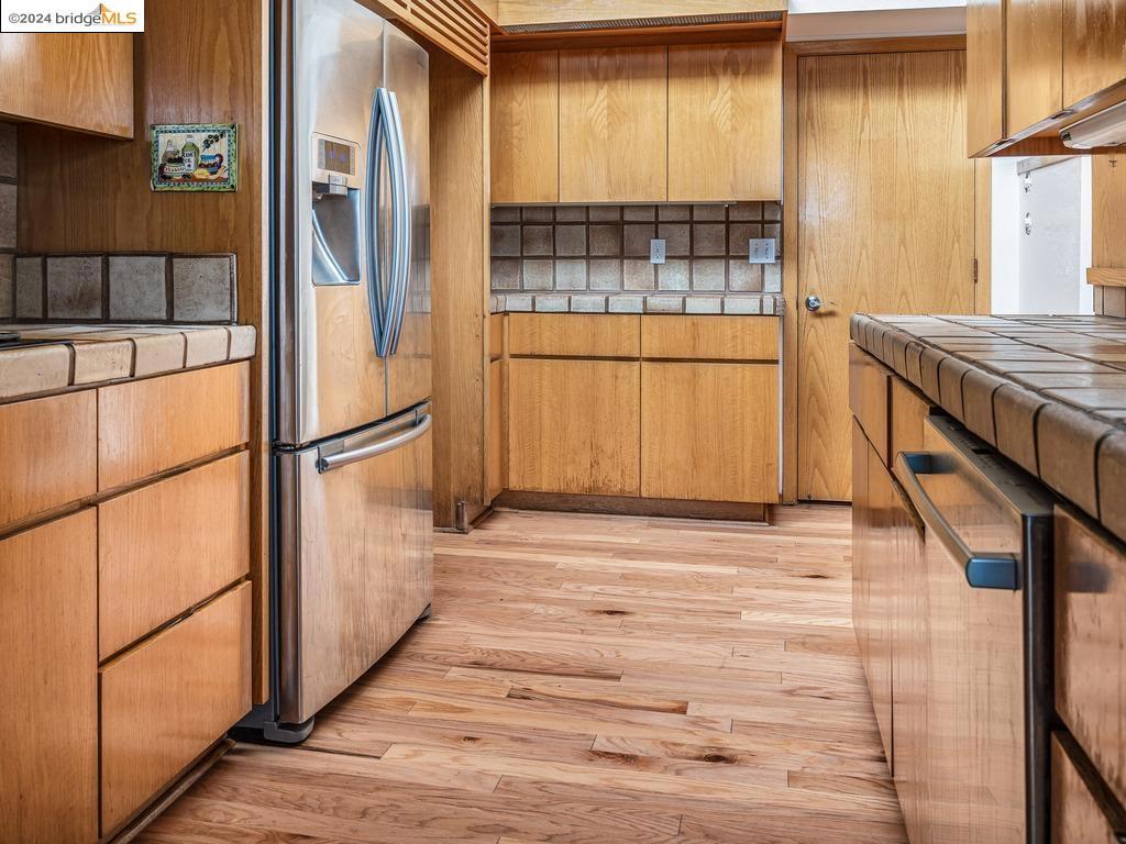 BETHEL ISLAND - Residential