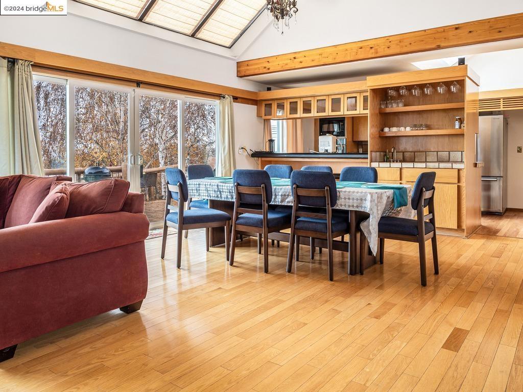 BETHEL ISLAND - Residential
