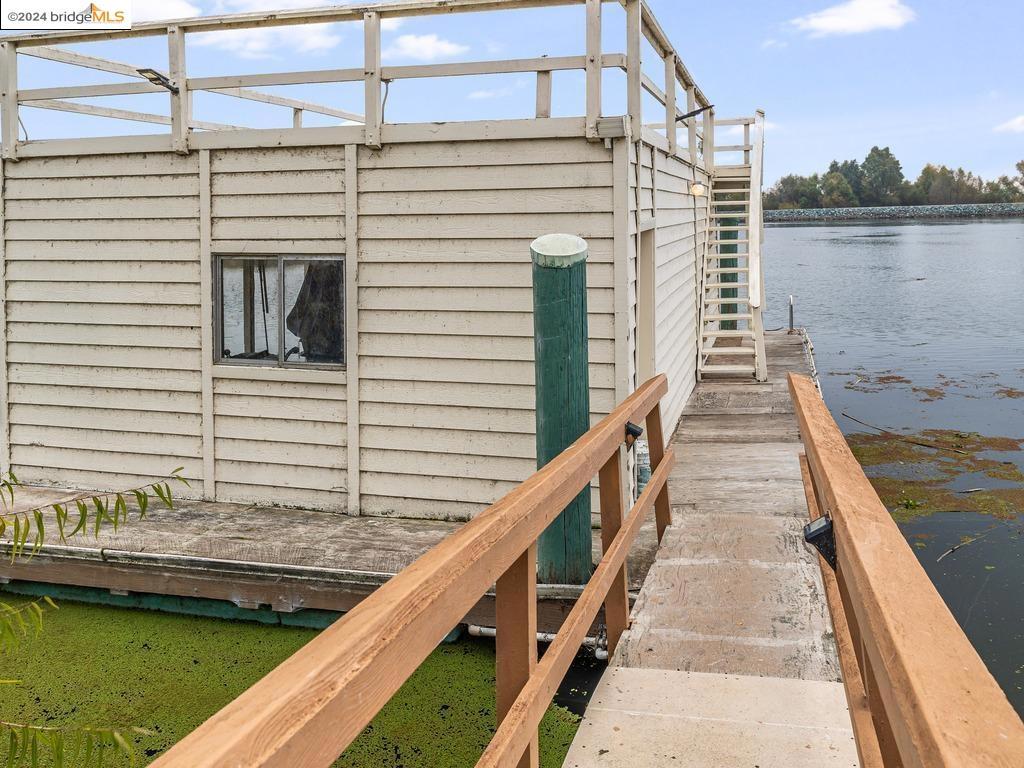 BETHEL ISLAND - Residential