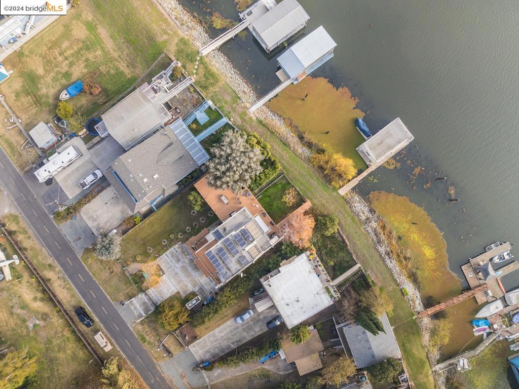 BETHEL ISLAND - Residential