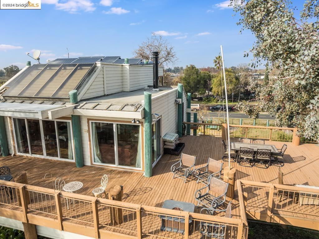 BETHEL ISLAND - Residential