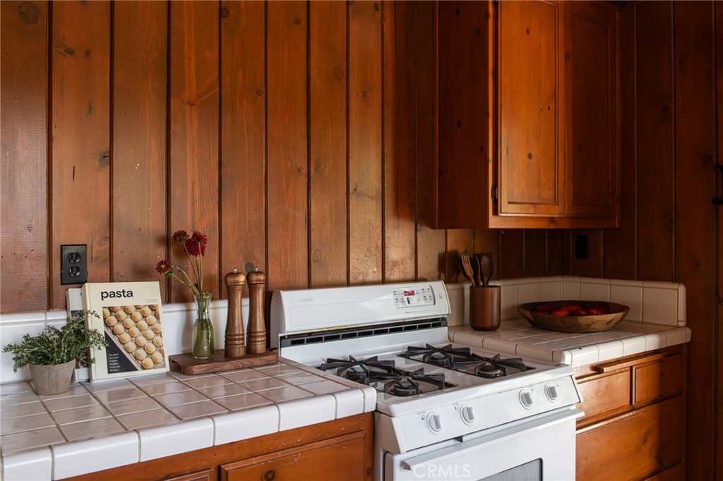 Arrowhead Woods (AWHW) - Residential