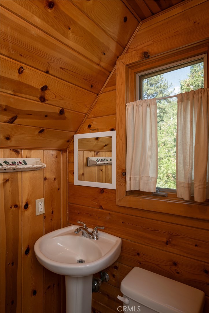 Arrowhead Woods (AWHW) - Residential