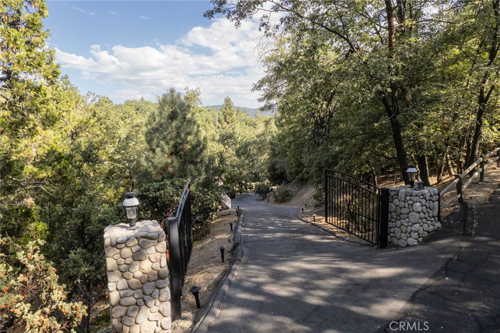 Arrowhead Woods (AWHW) - Residential