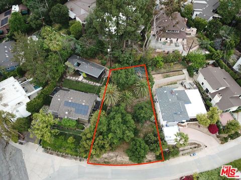 Photo of 1457 Cheviotdale Drive, Pasadena, CA 91105 (MLS # 25526893)
