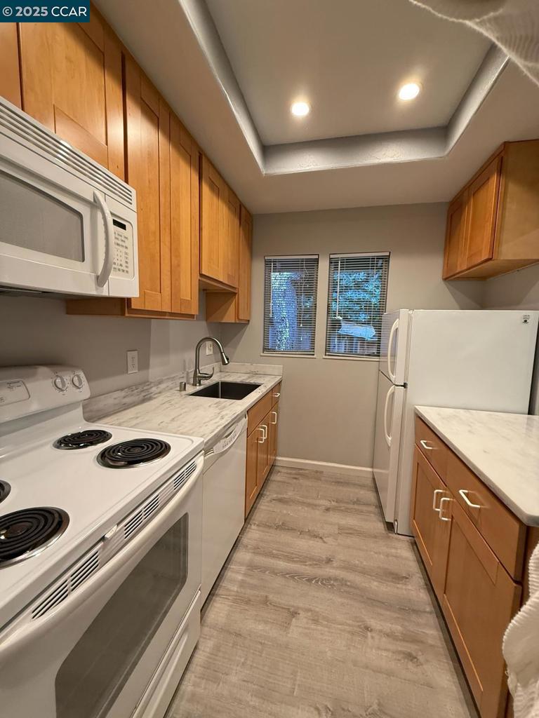 Mis-Match - Residential Lease