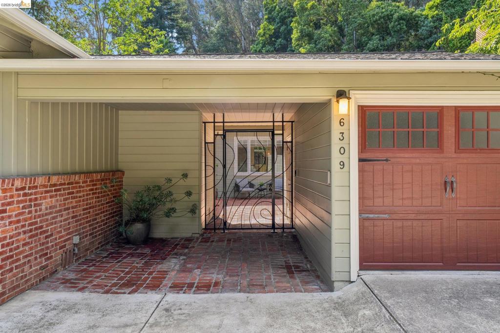 6309 Pinehaven Rd