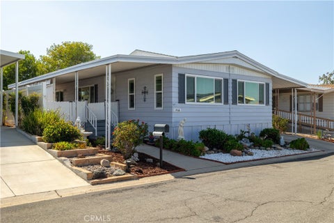 Photo of 1466 Glengrove Square, Corona, CA 92882 (MLS # SW26203357)