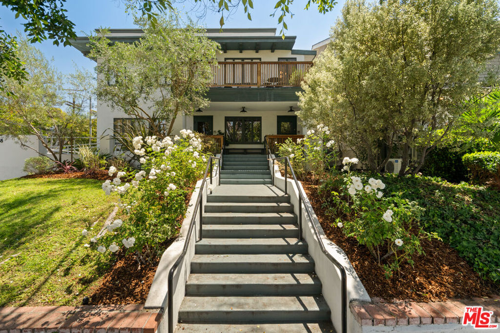 A rare opportunity to lease an individual private office suite in one of Larchmont Village's most charming and character-rich commercial buildings. Built in 1914, this beautifully maintained two-story property features thoughtful modern updates throughout. Located in the heart of Larchmont Village, this second-floor office is ideal for professionals, creatives, consultants, or boutique businesses seeking a peaceful yet vibrant setting. This suite offers access to shared amenities, including an updated kitchen, remodeled bathroom, and a welcoming common waiting area. Suite B offers a peaceful, sunlit space with character-filled details and close proximity to the common waiting area. It's perfect for an entrepreneur who values both privacy and access to a vibrant community just outside their door.