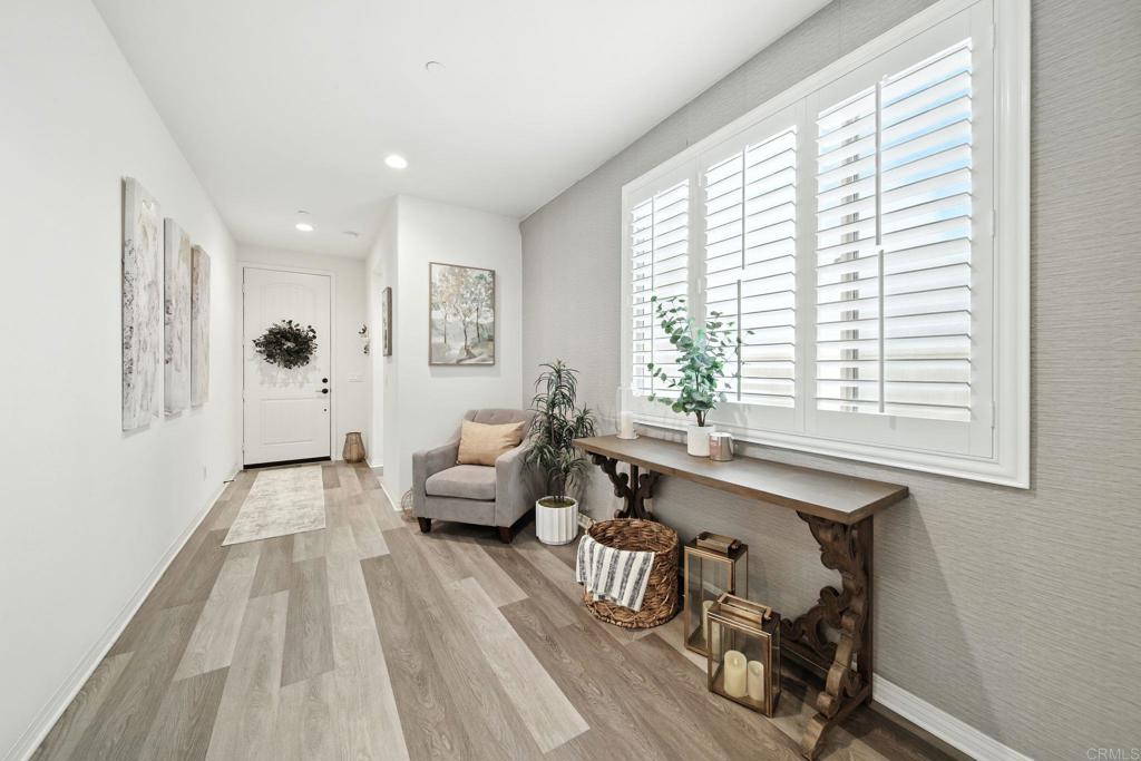 232 Reserve Court