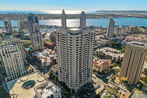 Photo of 700 Front St ST #1303, San Diego, CA 92101 (MLS # 260023659SD)
