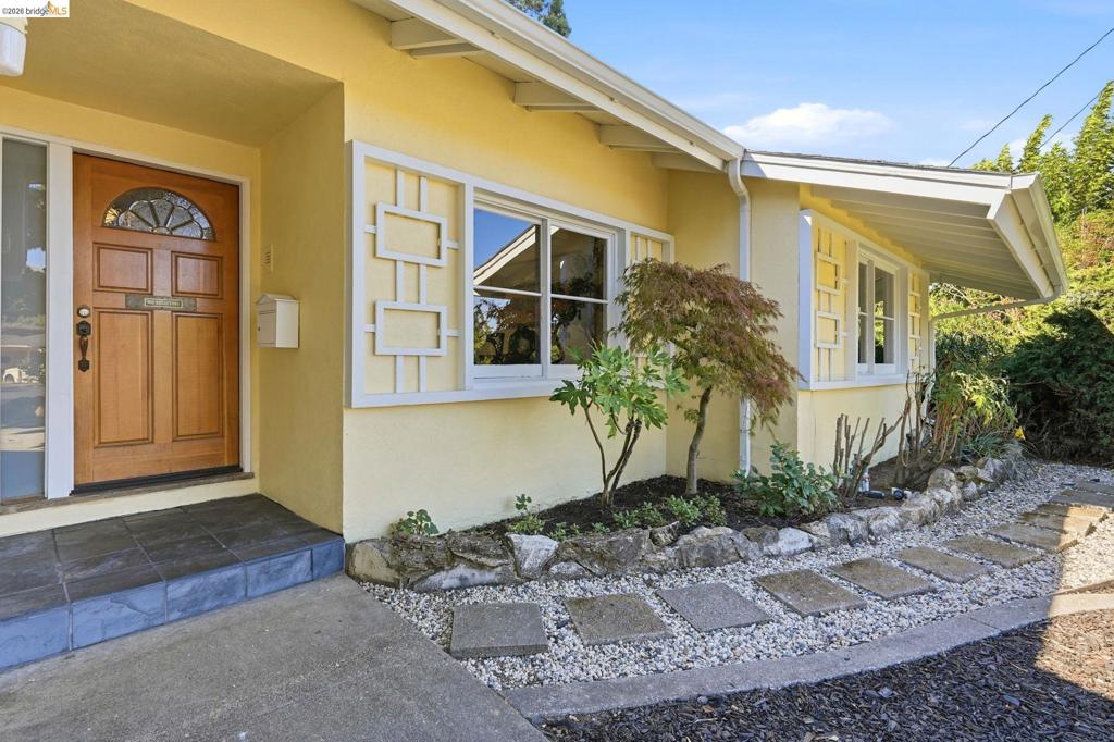 3218 Estates Ave