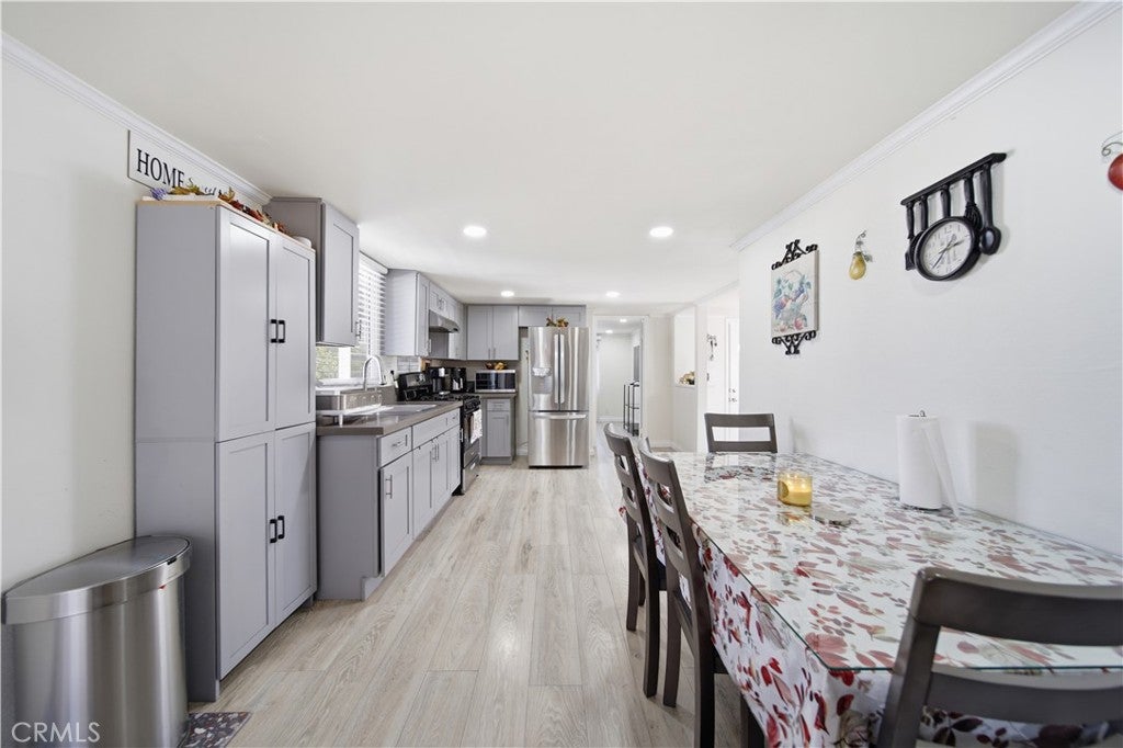10701 Cedar Ave 217