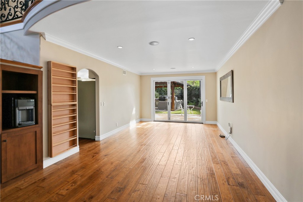 374 S Silverbrook Drive