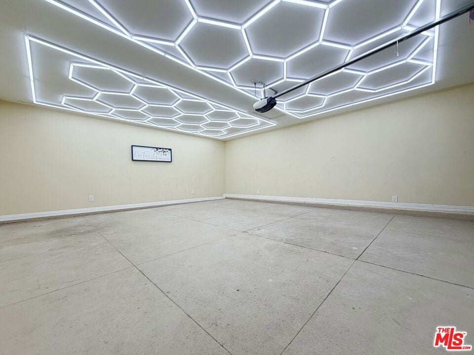 359 Blackshear Avenue