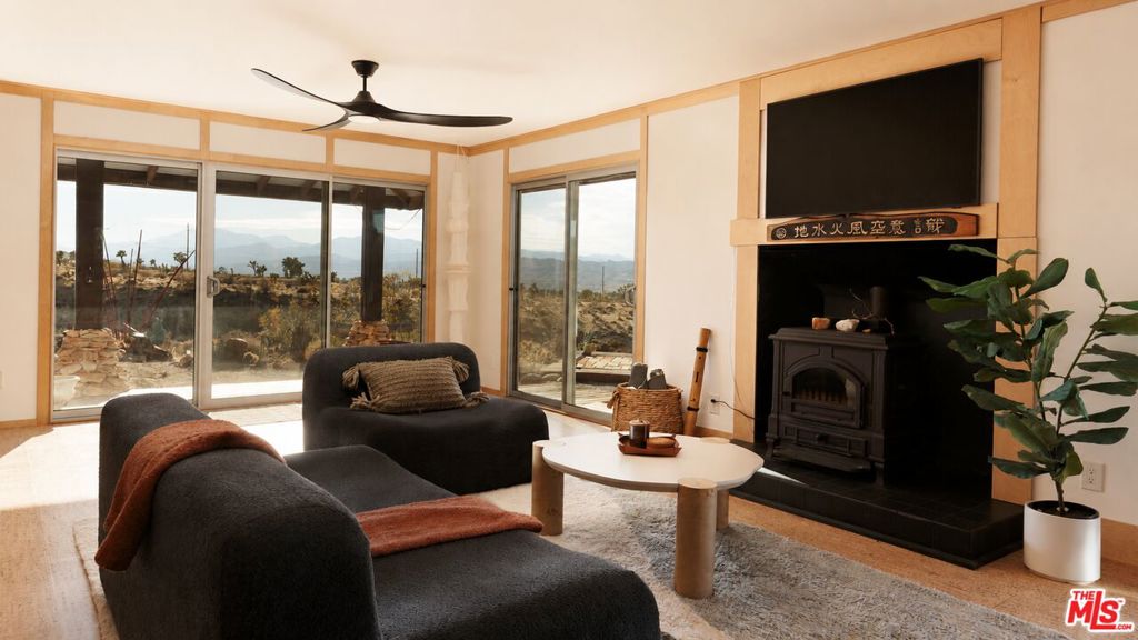 59489 Onaga Trail