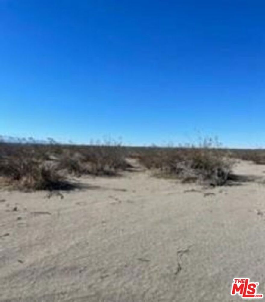 10 acre residential land in Adelanto with endless possibilities.