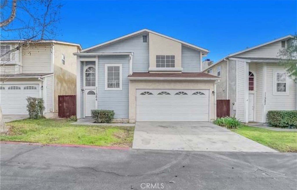 Welcome home to this beautiful Townhouse in a gated community in the heart of Pacoima. Nestled in the desirable California gated with 24-hour guarded community. This 2+2.5 bath, plus a loft that can be used as an additional room. home boast 1729 sq ft of luxury living space. Lots of sunlight entering the unit, on its beautiful laminate flooring, fireplace and marble style counter tops in the kitchen, breakfast bar and built in microwave. Master bedroom has its own bathroom. Cold air blowing AC for those hot days. Sparkling community pool and spa In a very quiet community. Close to shopping center and freeways.