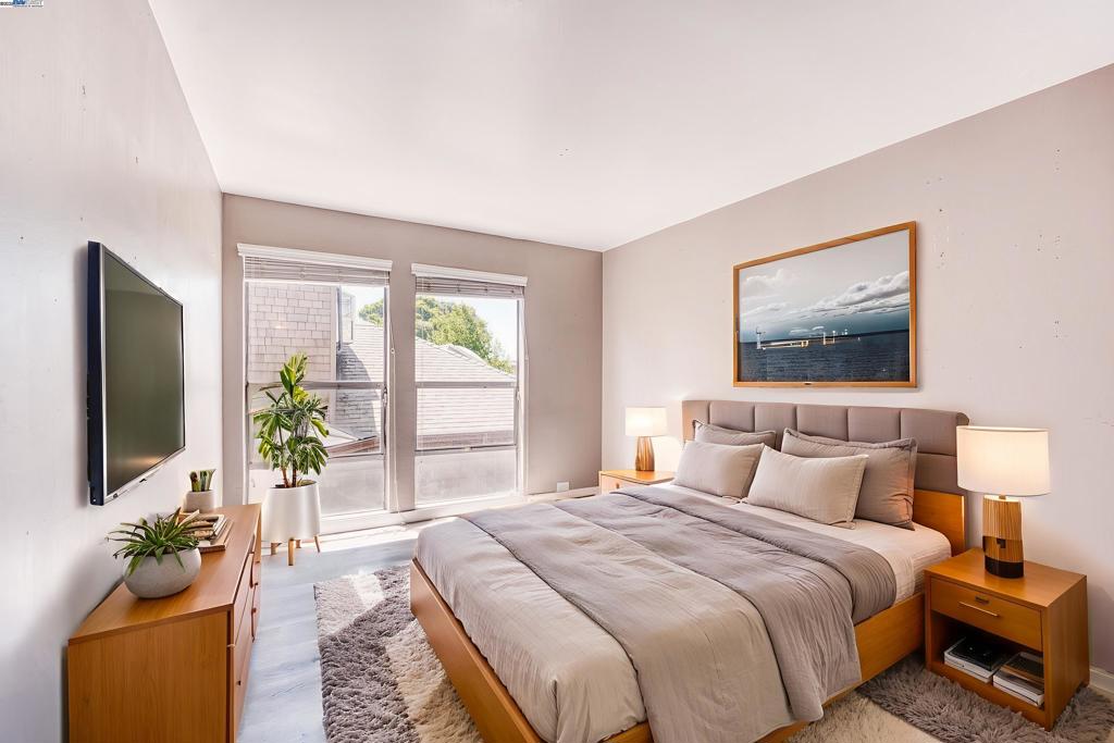 ALAMEDACOY - Residential Lease