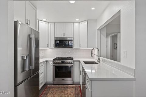 Tiny photo for 4430 Antigua Way, Oxnard, CA 93035 (MLS # V1-35005)