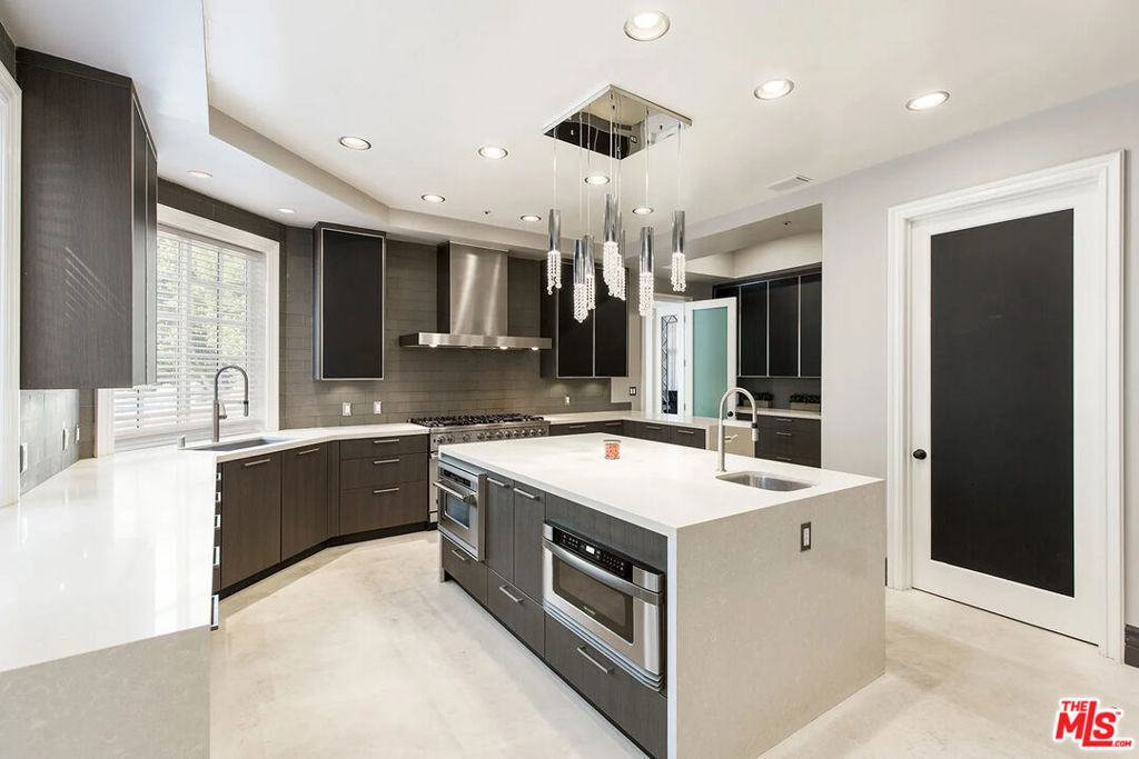 14132 Beresford Road