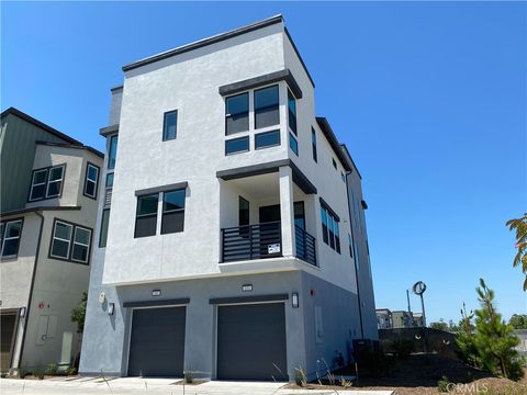Photo of 115 Fable, Irvine, CA 92618 (MLS # TR26116779)