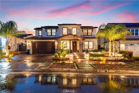 Photo of 25056 Cypress Bluff Dr, Canyon Country, CA 91387 (MLS # SR26043205)