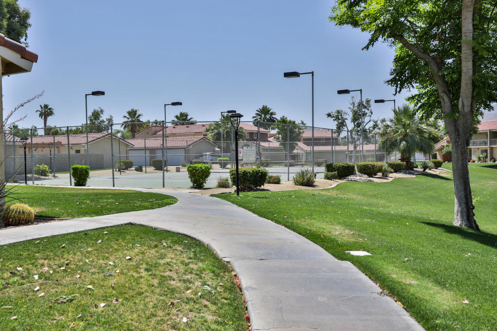 Mountain View Falls - Residential