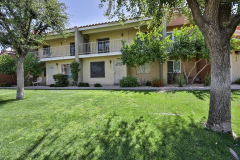 Photo of 319 Tava Lane, Palm Desert, CA 92260 (MLS # 219138101DA)