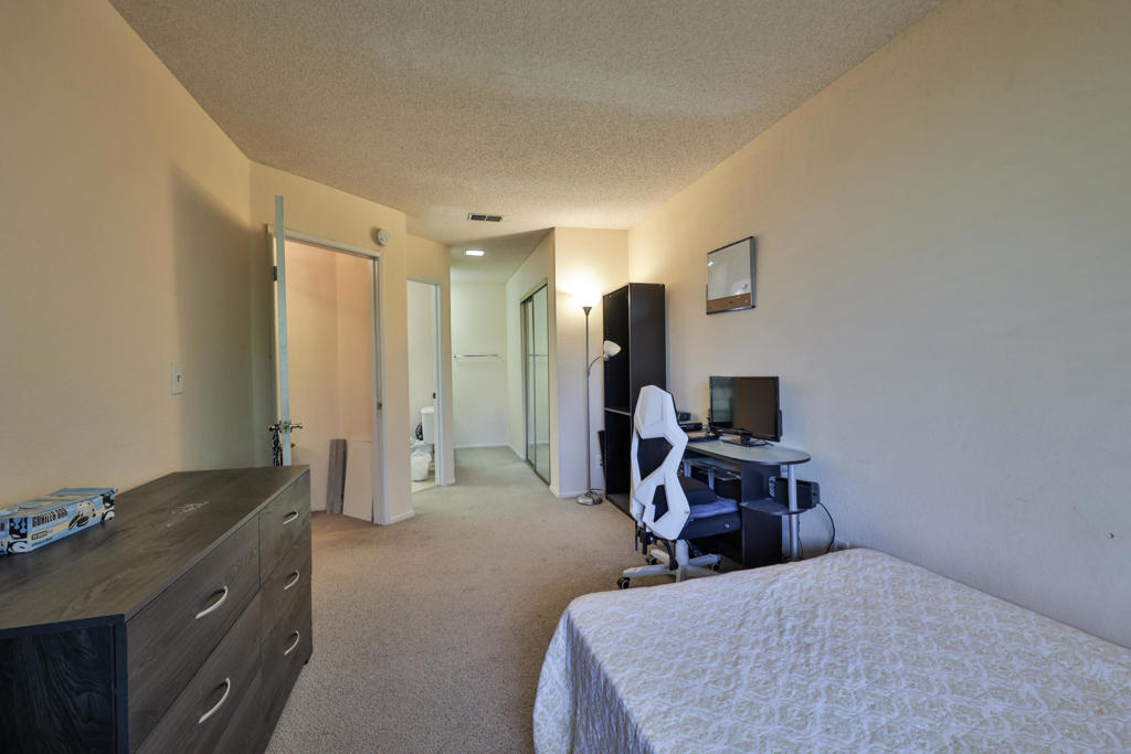 Mountain View Falls - Residential