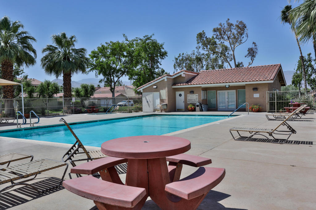 Mountain View Falls - Residential