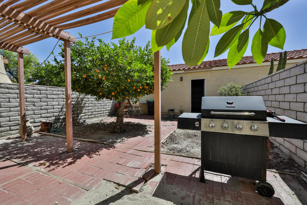 Mountain View Falls - Residential