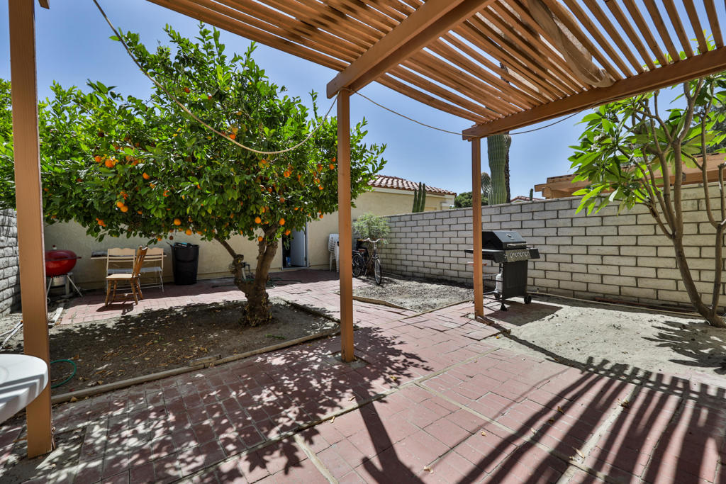 Mountain View Falls - Residential