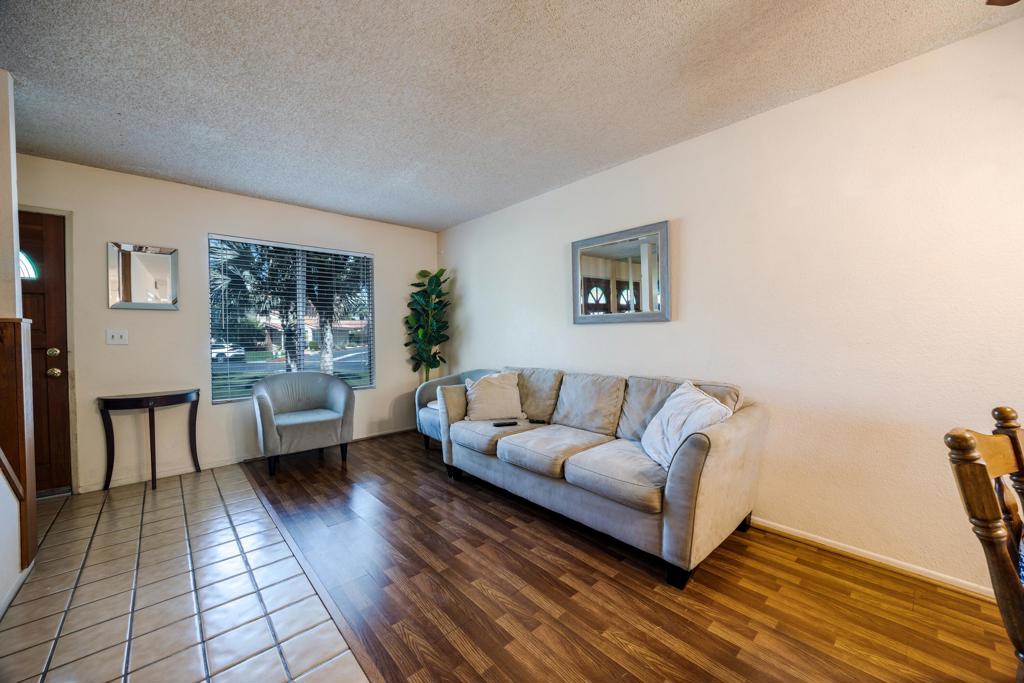 Mountain View Falls - Residential