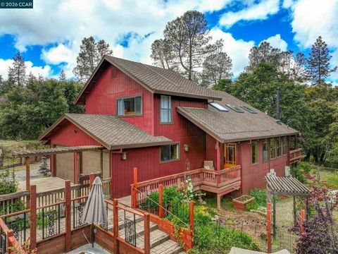Photo of 5184 Darby Russell Rd RD, Murphys, CA 95247 (MLS # 41133597)