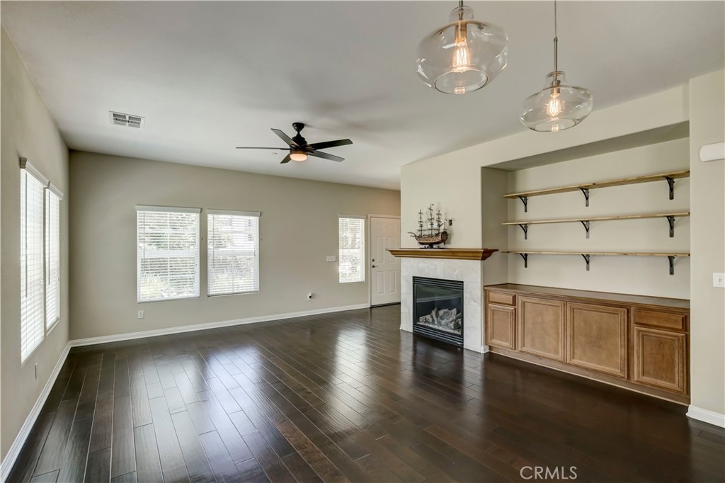 1510 Orange