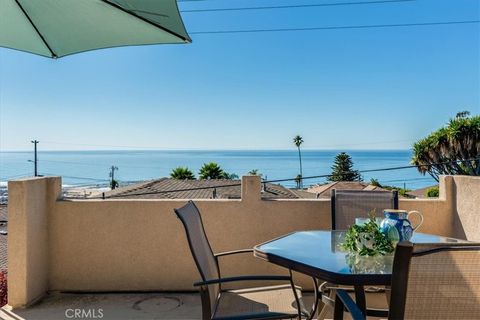 Tiny photo for 951 Fresno Avenue, Pismo Beach, CA 93449 (MLS # PI25243092)