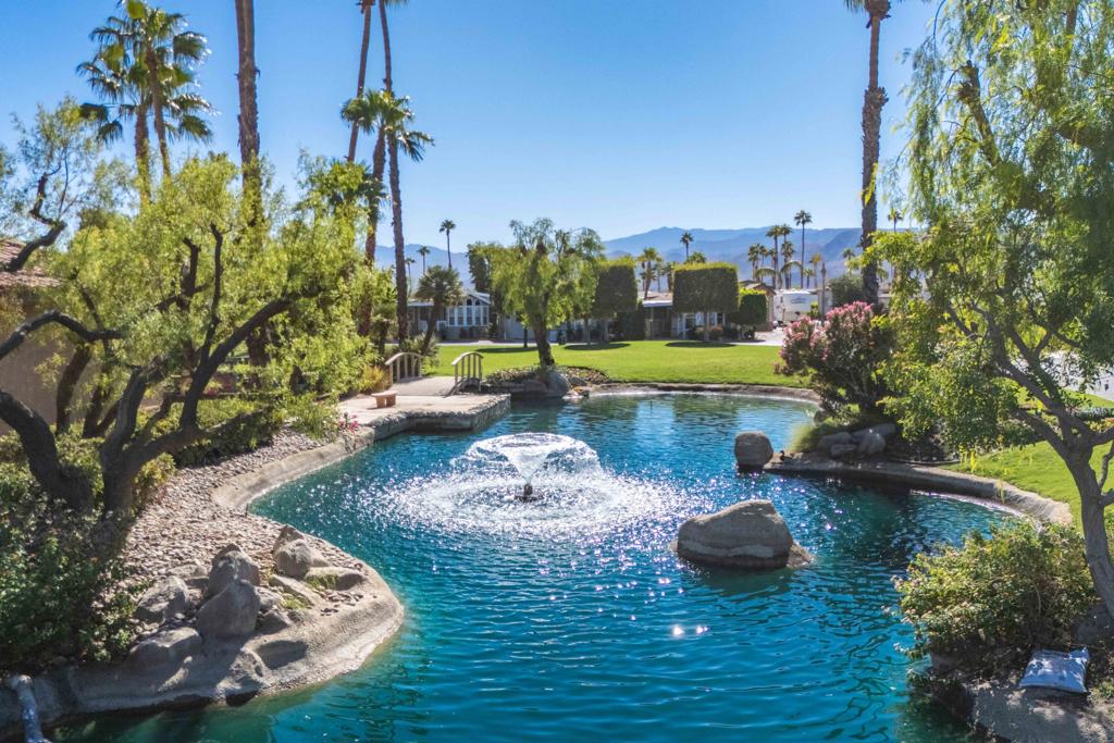 Desert Shadows Rv Re - Land