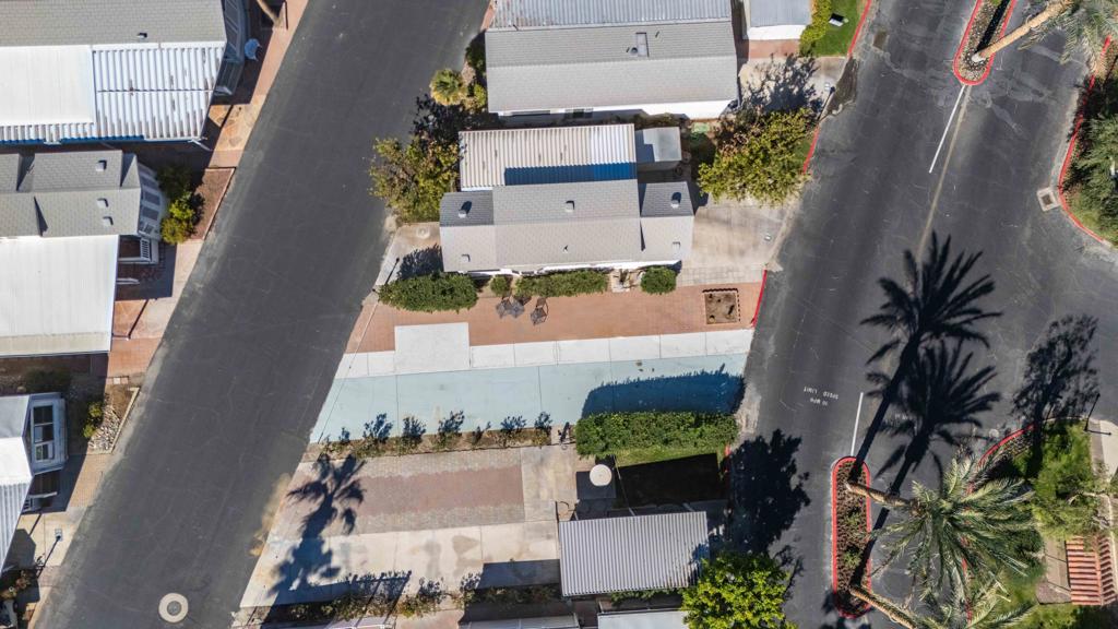 Desert Shadows Rv Re - Land