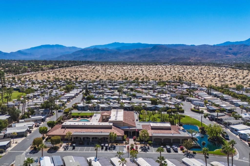 Desert Shadows Rv Re - Land