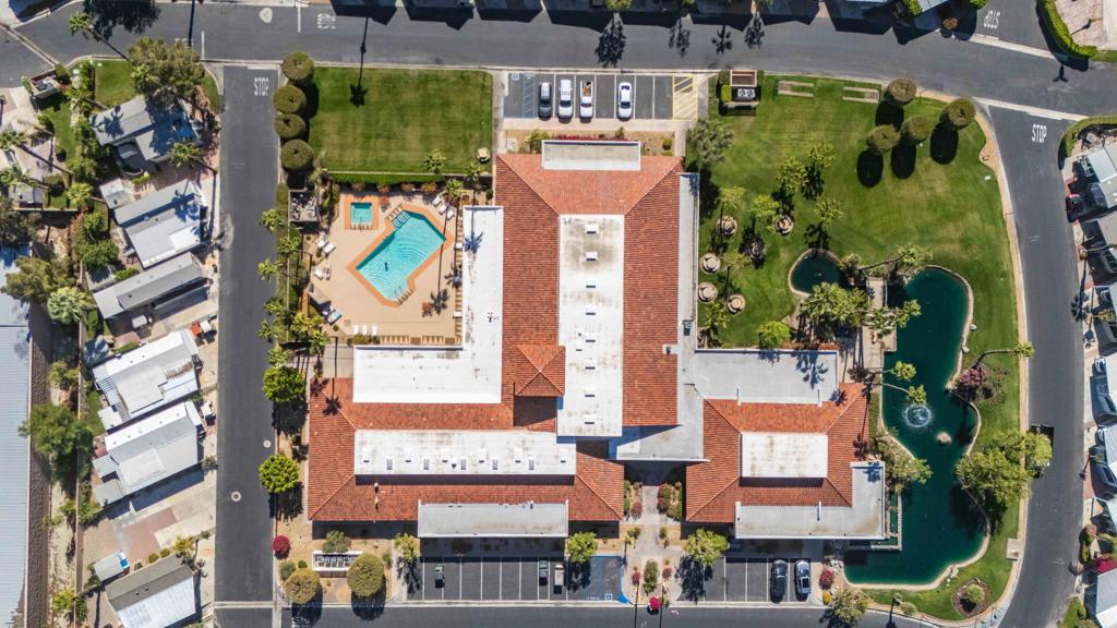 Desert Shadows Rv Re - Land