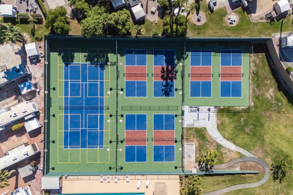 Desert Shadows Rv Re - Land