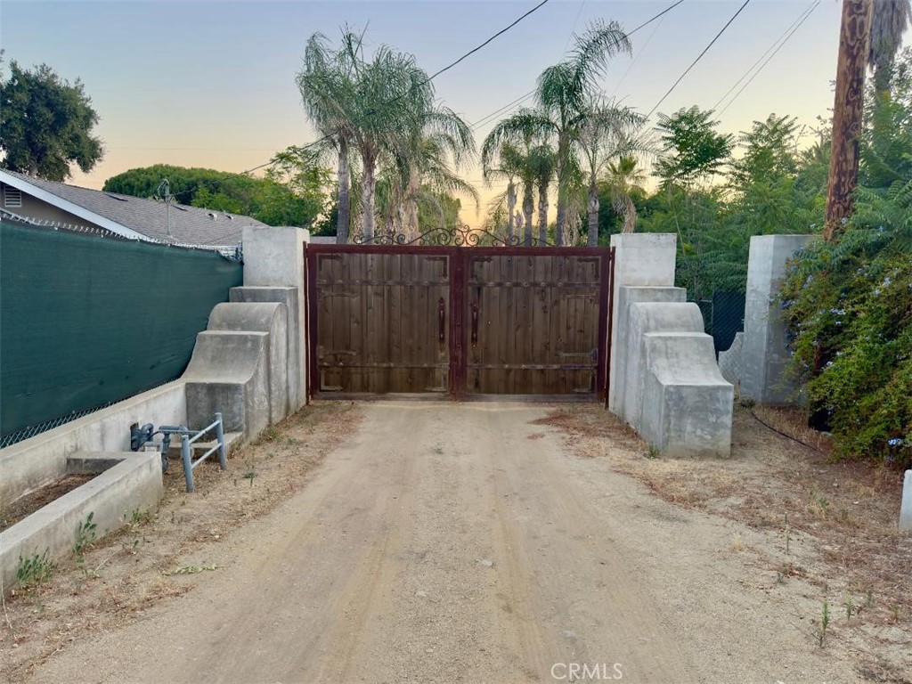 FIXER FIXER FIXER 1 1/2 acre Sylmar Ranch. Property features, Main house, pool, pool house, guest house, garage/ possible ADU, 7 horse stables. Property has lots of potential and possibilities. Turn this place in to your own resort or rental properties.