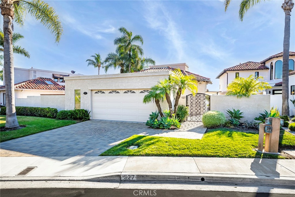 Palacio Del Mar (PD) - Residential