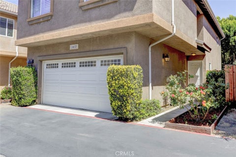 Photo of 14035 Bryant LN, Sylmar, CA 91342 (MLS # GD26213185)